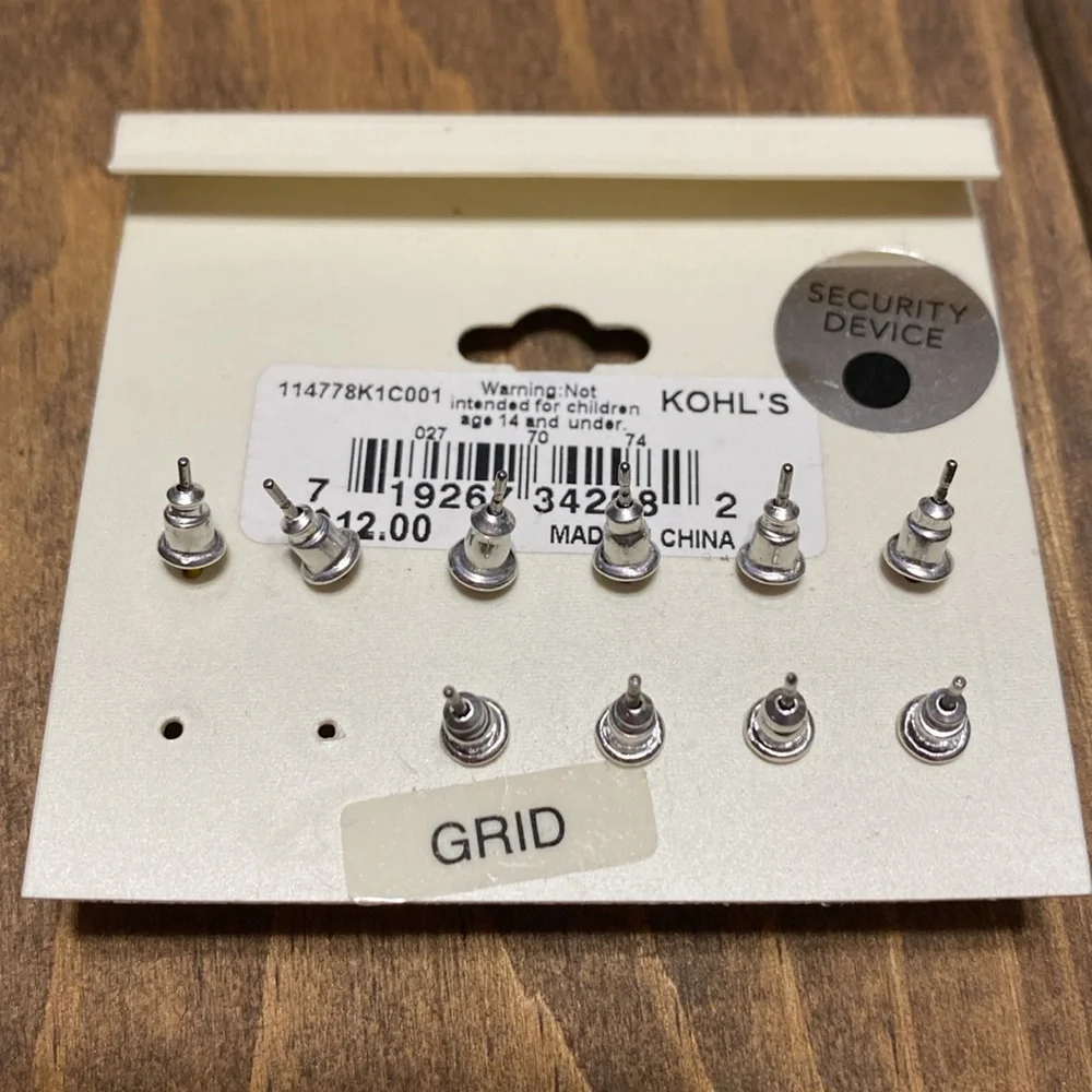 Earrings by SO - 5 pairs - brand new